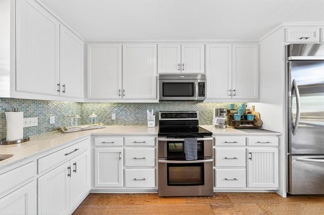 1000 Private Road E, Port Aransas, TX 78373