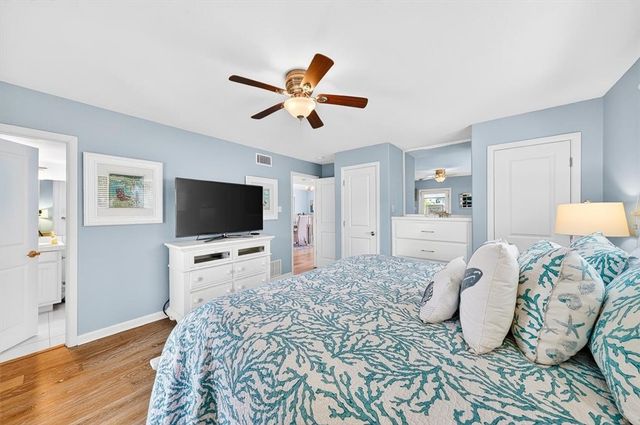 1000 Private Road E, Port Aransas, TX 78373