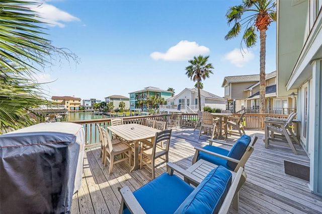 1000 Private Road E, Port Aransas, TX 78373