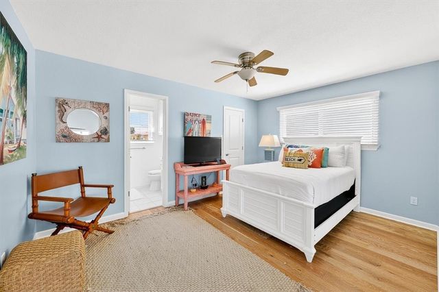 1000 Private Road E, Port Aransas, TX 78373