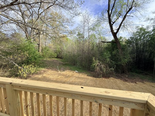 215 Ake St, Estill Springs, TN 37330