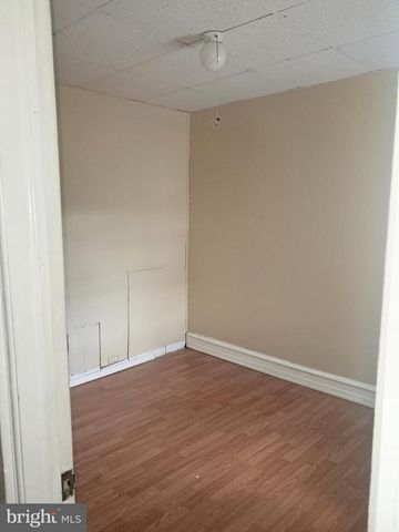 5811 N 7TH ST, Philadelphia, PA 19120