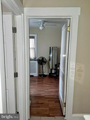 5811 N 7TH ST, Philadelphia, PA 19120