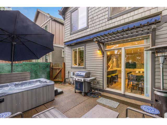 15171 Sw CANYON WREN Way, Beaverton, OR 97007