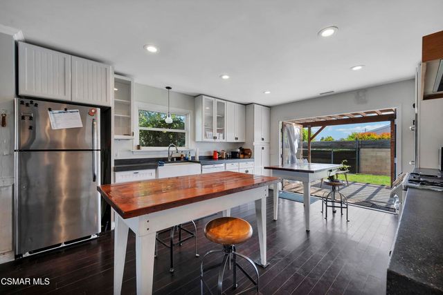 3870 Clark Avenue, Long Beach, CA 90808