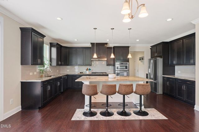 3801 Hickory Manor Drive, Apex, NC 27539