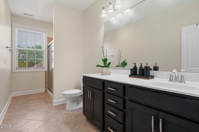 3801 Hickory Manor Drive, Apex, NC 27539