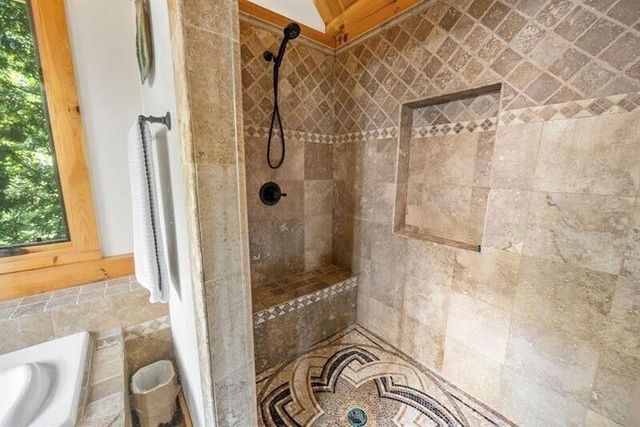 220 Terrace Way, Jasper, GA 30143