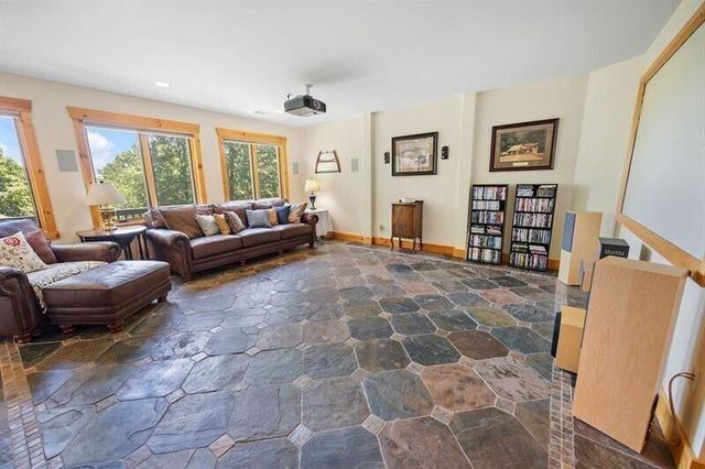 220 Terrace Way, Jasper, GA 30143