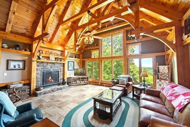 220 Terrace Way, Jasper, GA 30143