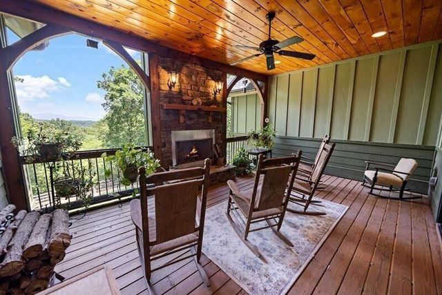 220 Terrace Way, Jasper, GA 30143