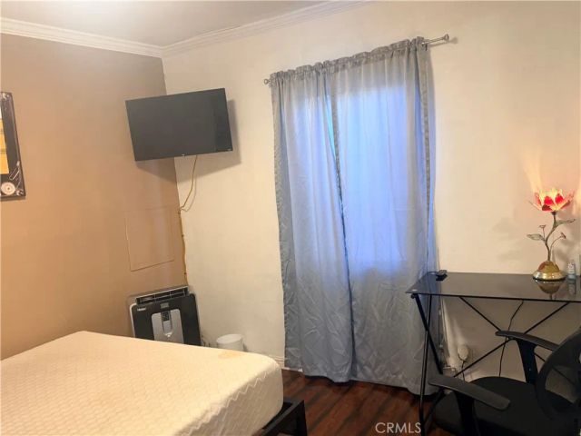 1318 E 100th Street, Los Angeles, CA 90002