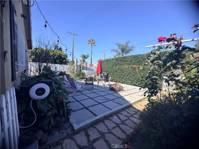 1318 E 100th Street, Los Angeles, CA 90002