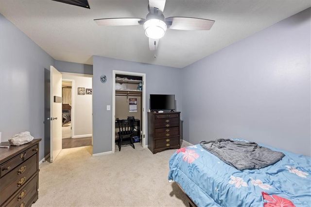 703 Ozark Short Line Court, Odessa, MO 64076
