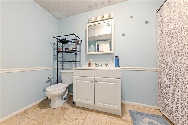 703 Ozark Short Line Court, Odessa, MO 64076