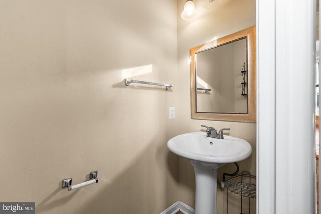 14804 MCKNEW RD, Burtonsville, MD 20866