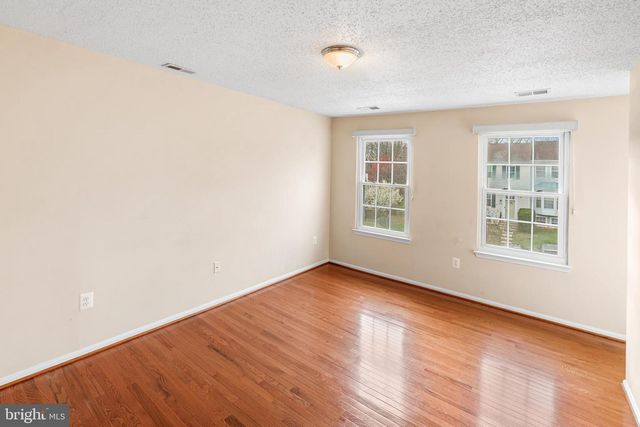 14804 MCKNEW RD, Burtonsville, MD 20866