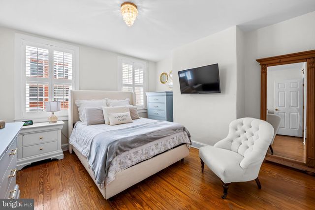 307 S EXETER ST, Baltimore, MD 21202