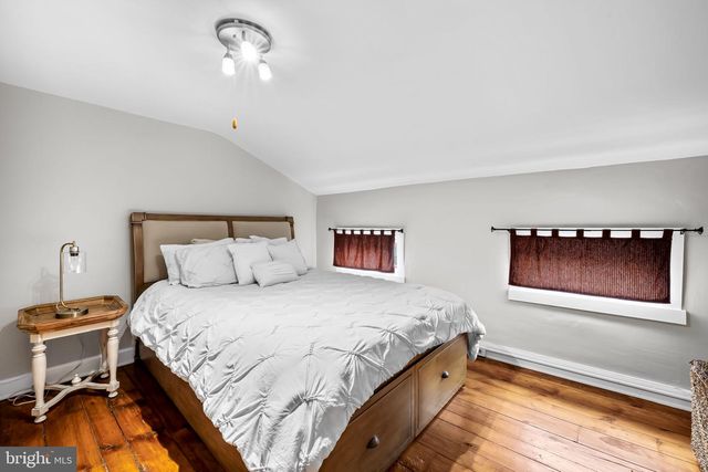 307 S EXETER ST, Baltimore, MD 21202