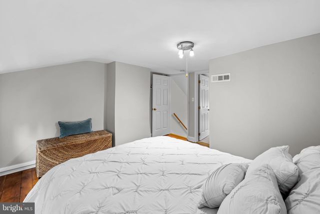 307 S EXETER ST, Baltimore, MD 21202