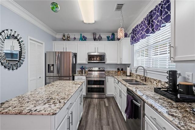 925 Pierce Ivy Court, Lawrenceville, GA 30043