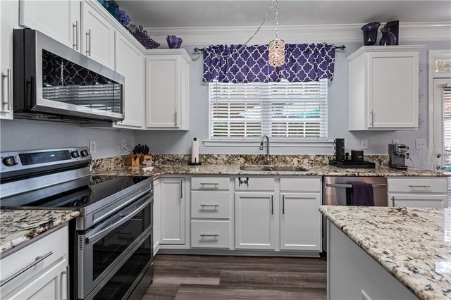 925 Pierce Ivy Court, Lawrenceville, GA 30043