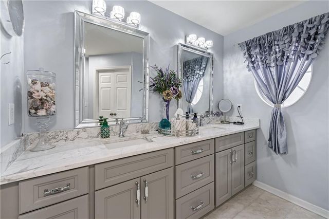 925 Pierce Ivy Court, Lawrenceville, GA 30043