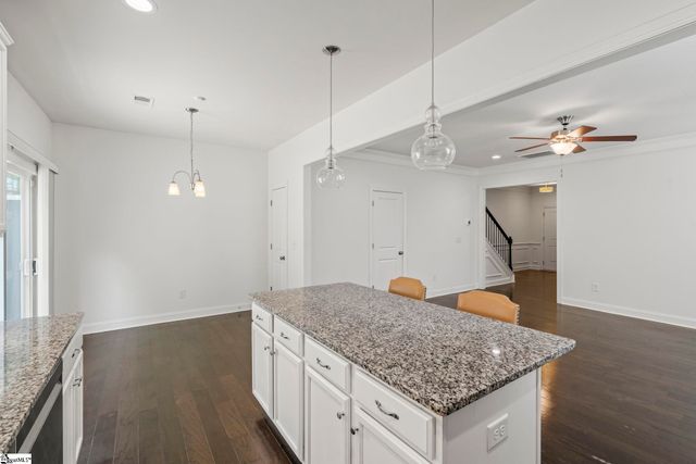 709 Wintergarden Place, Simpsonville, SC 29680