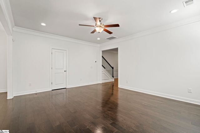 709 Wintergarden Place, Simpsonville, SC 29680