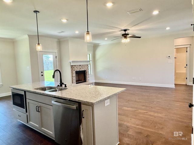 20956 Southtown Drive, Robertsdale, AL 36567