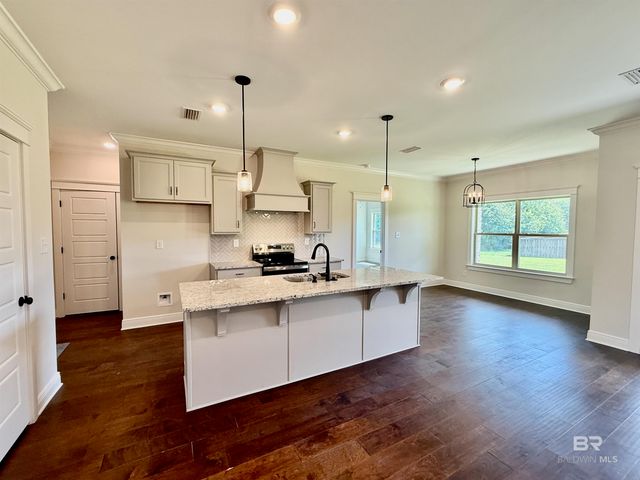 20956 Southtown Drive, Robertsdale, AL 36567