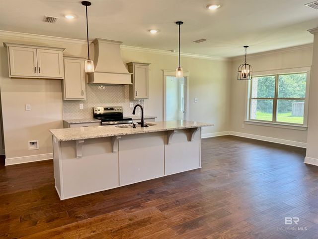 20956 Southtown Drive, Robertsdale, AL 36567