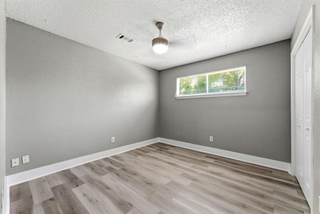 16957 Rabon Chapel Road 10, Montgomery, TX 77316