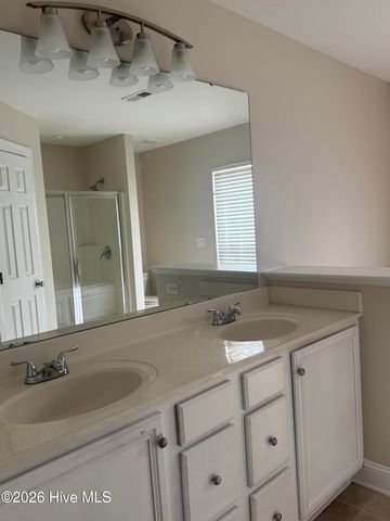 2055 Cambria Drive B, Greenville, NC 27834