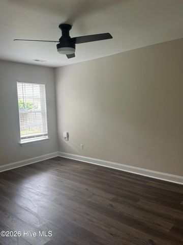 2055 Cambria Drive B, Greenville, NC 27834
