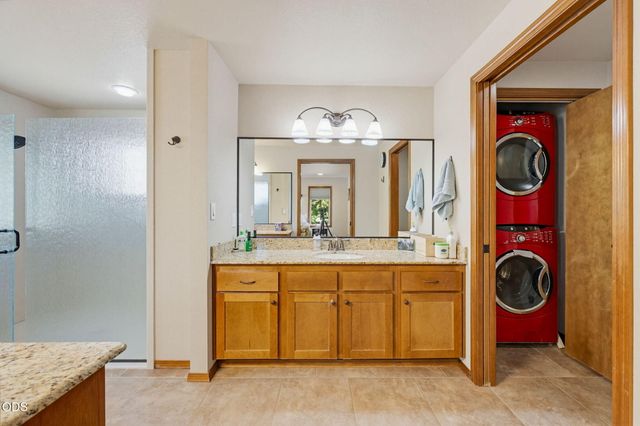 1314 Highcrest Drive, Medford, OR 97504