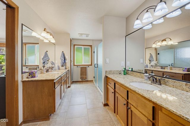 1314 Highcrest Drive, Medford, OR 97504