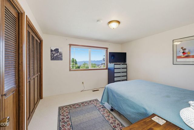 1314 Highcrest Drive, Medford, OR 97504