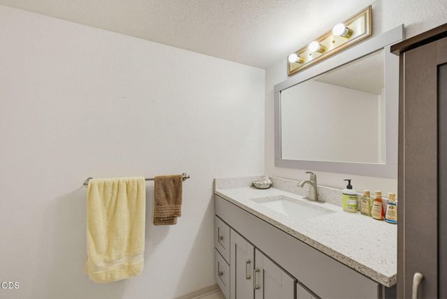1314 Highcrest Drive, Medford, OR 97504