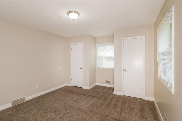 11016 E 51st Street, Kansas City, MO 64133