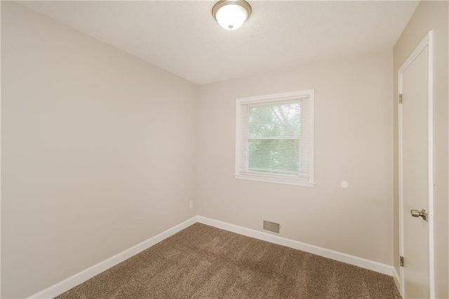 11016 E 51st Street, Kansas City, MO 64133