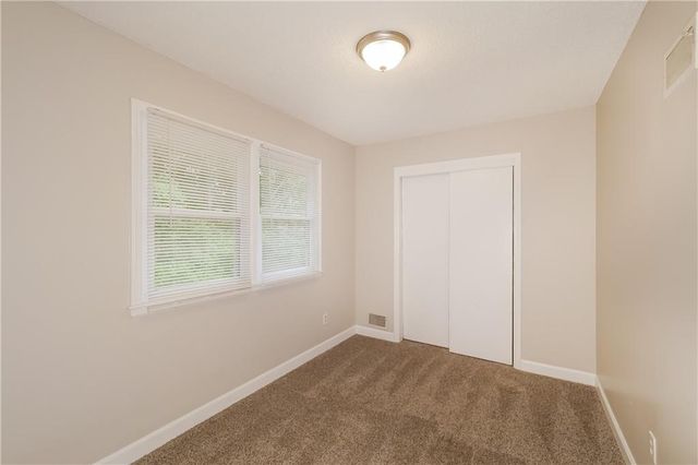 11016 E 51st Street, Kansas City, MO 64133