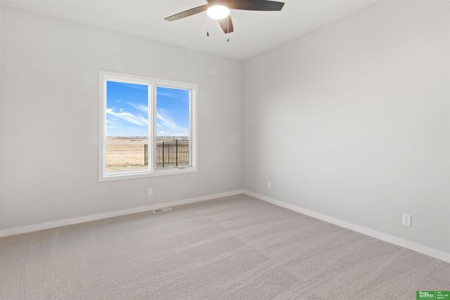 5415 N 196th Street, Elkhorn, NE 68022