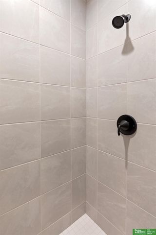 5415 N 196th Street, Elkhorn, NE 68022