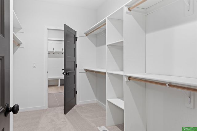 5415 N 196th Street, Elkhorn, NE 68022