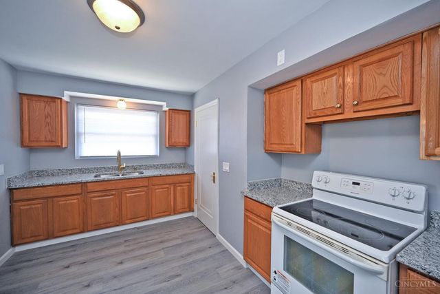 1837 Glendon Place, Cincinnati, OH 45237