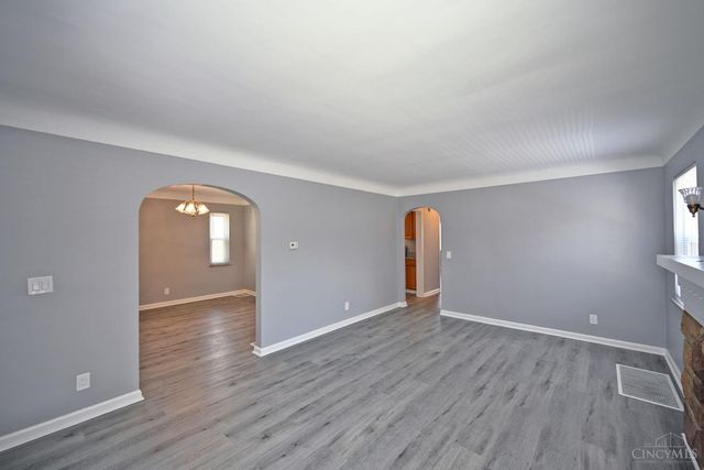 1837 Glendon Place, Cincinnati, OH 45237