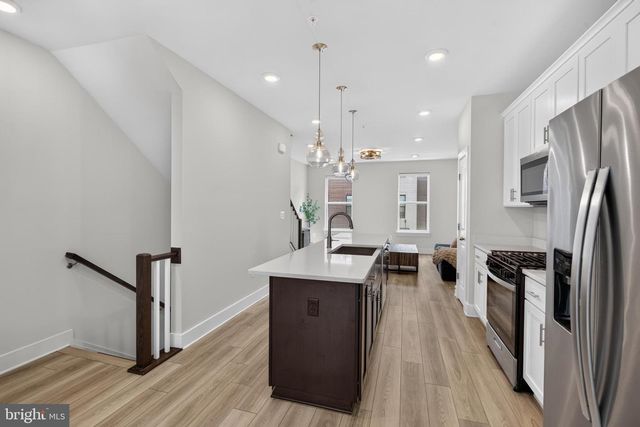 112 GLASS LN, Baltimore, MD 21230