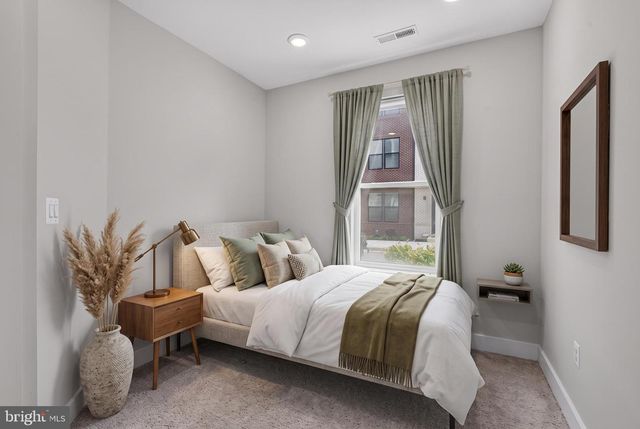 112 GLASS LN, Baltimore, MD 21230