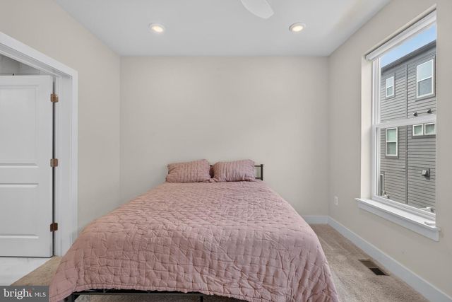 112 GLASS LN, Baltimore, MD 21230